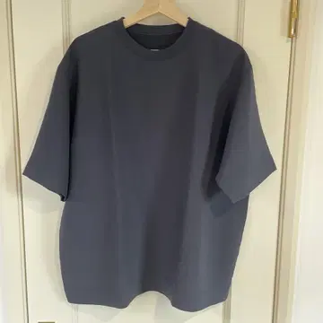 UNITED ARROWS & SONS 다크 네이비 티셔츠