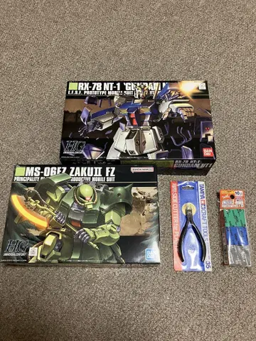 RX-78 NT-1 & MS-06Z Zaku II FZ 세트
