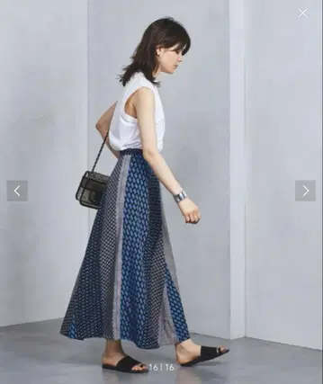 유나이티드 애로우즈 멀티 프린트 랩 스커트 블루