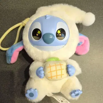 스티치 봉제 인형