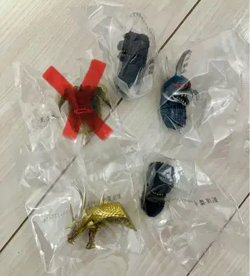 제일복권 고질라 대괴수열전 G G상 몬스터 헤드 마그넷 4종 세트