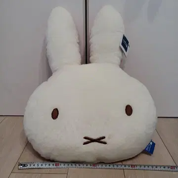 미사용 새상품 미피 페이스 쿠션 딸기 ver.