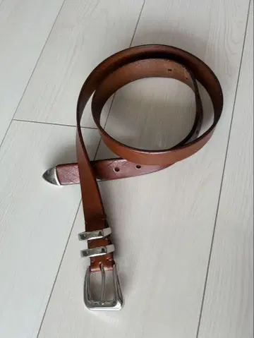브루넬로쿠치넬리 BRUNELLO CUCINELLI 푼타레 벨트 센바