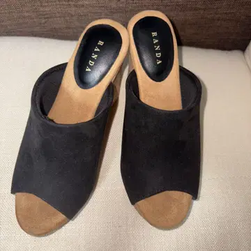 RANDA 블랙 스웨이드 샌들 SS