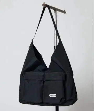 OUTDOOR PRODUCTS/Triangle Bag 블랙