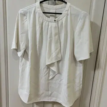 로페피크닉 보타이 블라우스 38