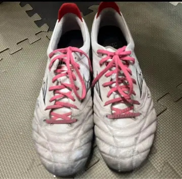 축구화 화이트/레드 핑크 끈
