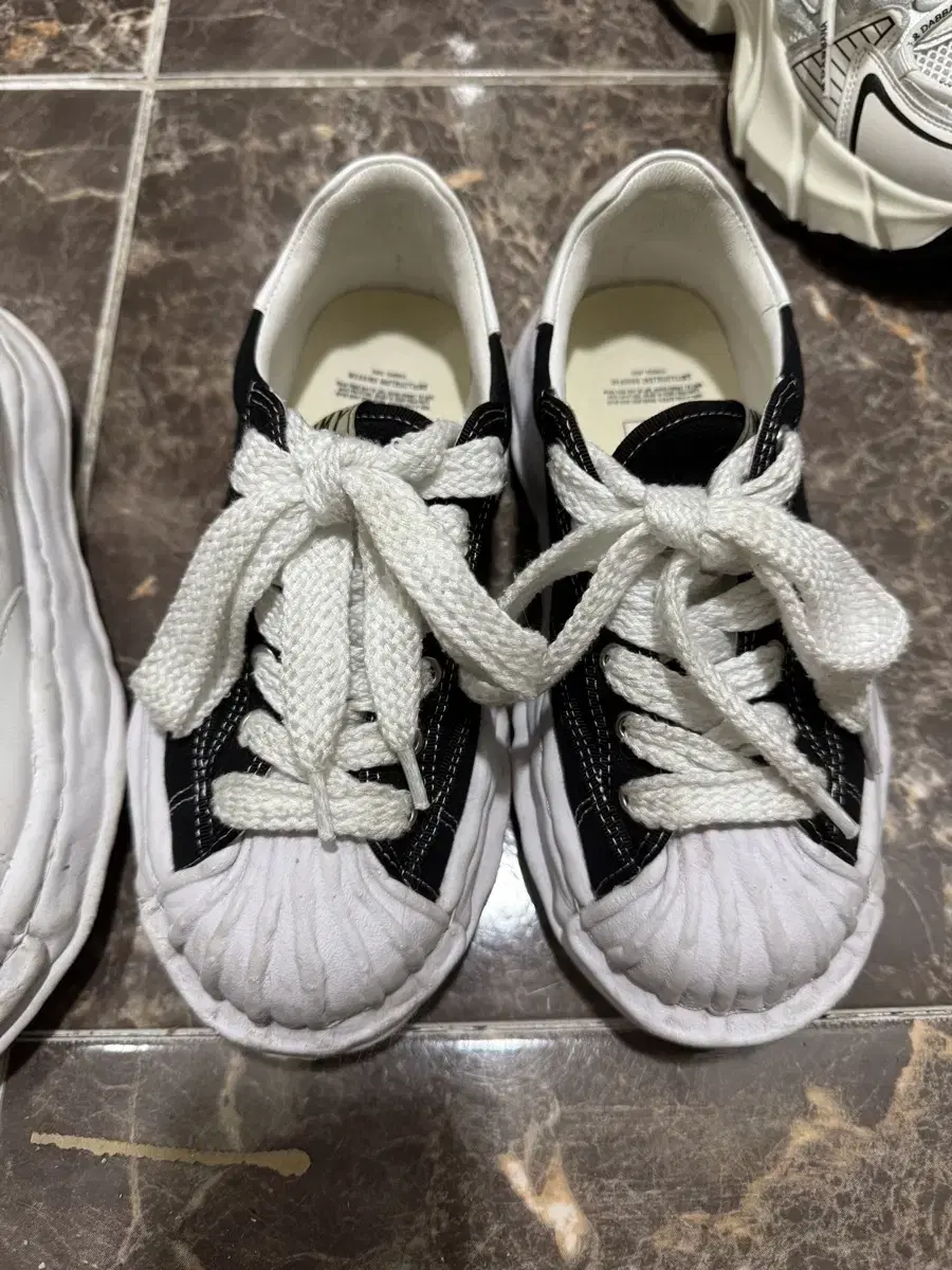 MMY Maison Mihara Yasuhiro Blakey Sneakers OEM product 230