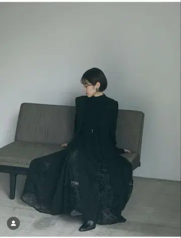 ANDREA &Co. 블랙 서스펜더 레이스 스커트
