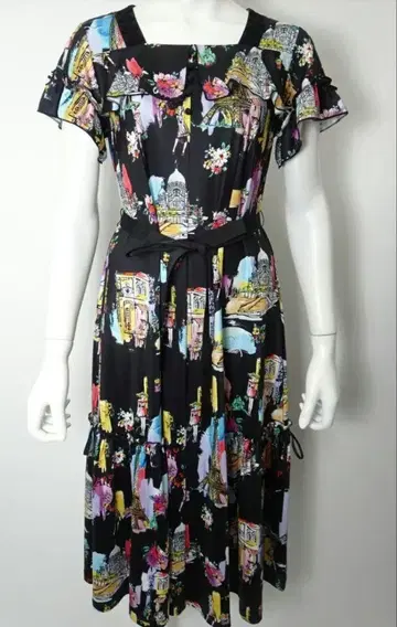 Sale 슈퍼 뷰티 이번 시즌 PARIS 무늬 원피스 블랙 44(XL)