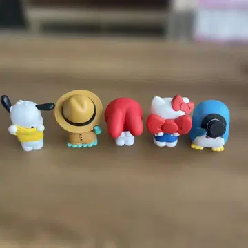 산리오 캐릭터즈 숨바꼭질 피규어 5종 컴플리트