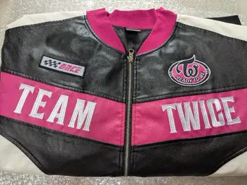 TWICE READY TO BE 바시티 자켓