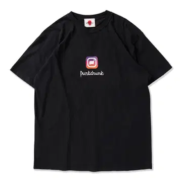 SNS 파리 TEE