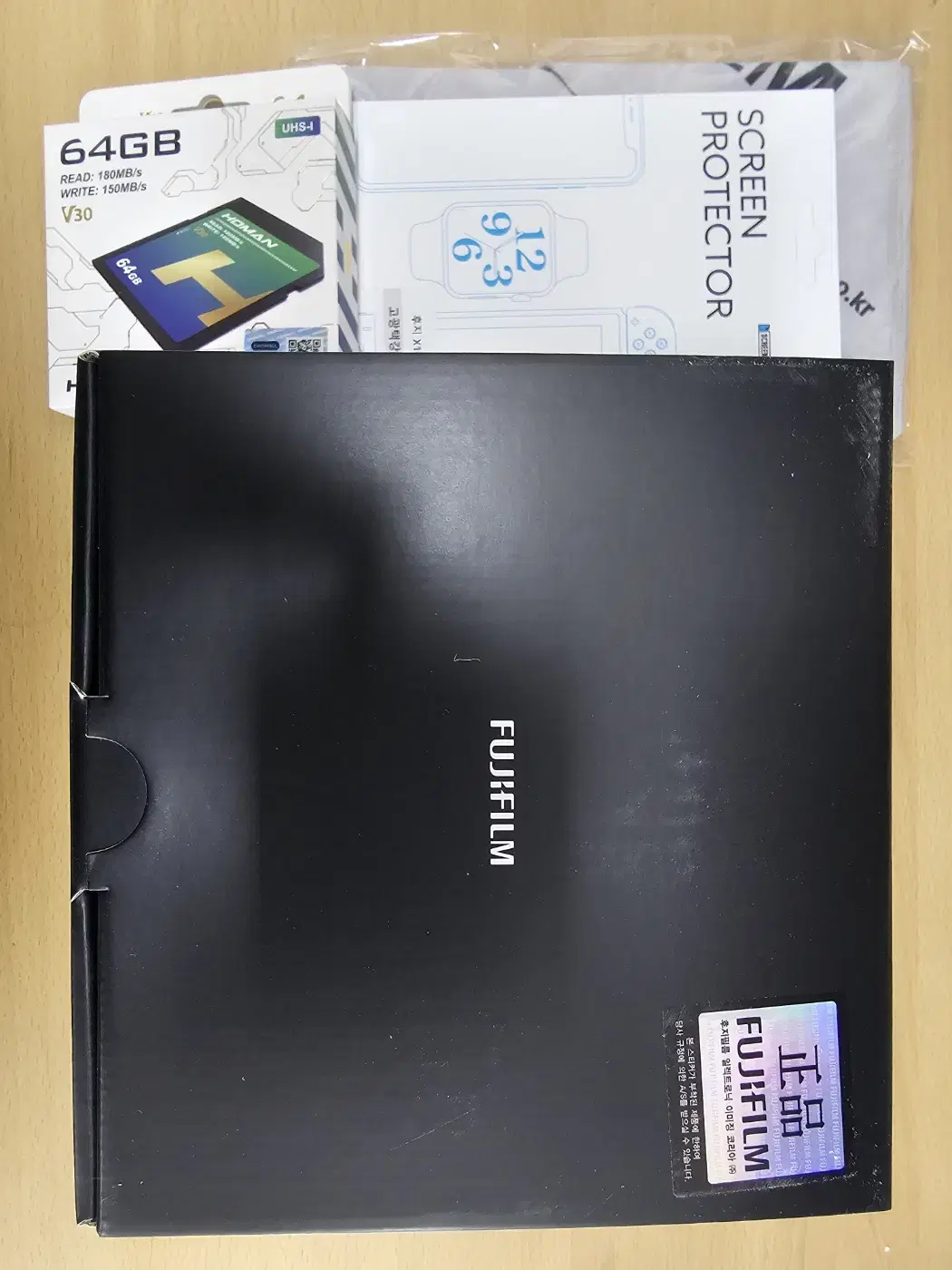 Fujifilm x100vi Silver, sealed.