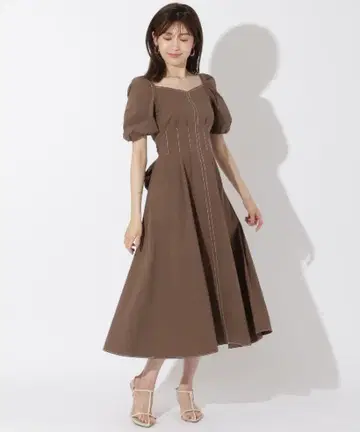 AND COUTURE 배색 스티치 백 허리 리본 원피스
