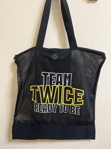 twice TEAM TWICE READY TO BE 메쉬 토트백