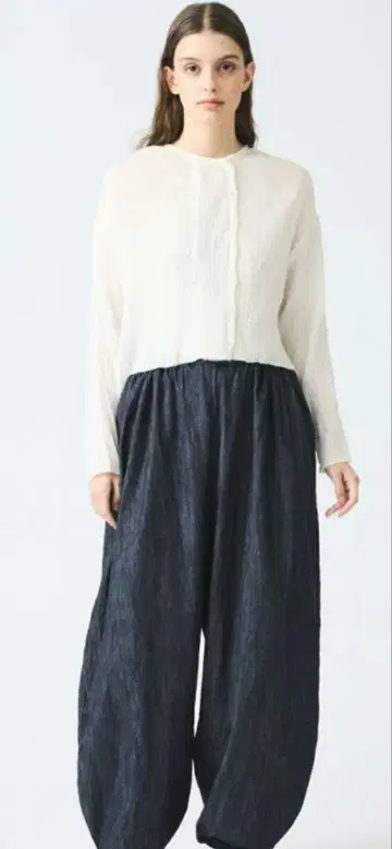 mizuiro ind 데님 드로우 스트링 볼륨 팬츠 정가 17,600엔