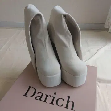 Darich 그레이 하이힐 부츠 미사용품