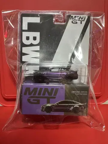 MINI GT LB-WORKS BMW M4 1/64 스케일