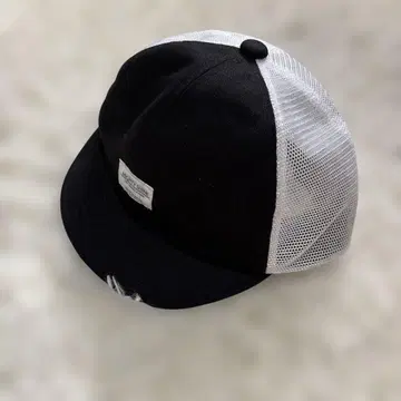 미사용 새상품! Mighty Shine 브릿지 캡 메쉬
