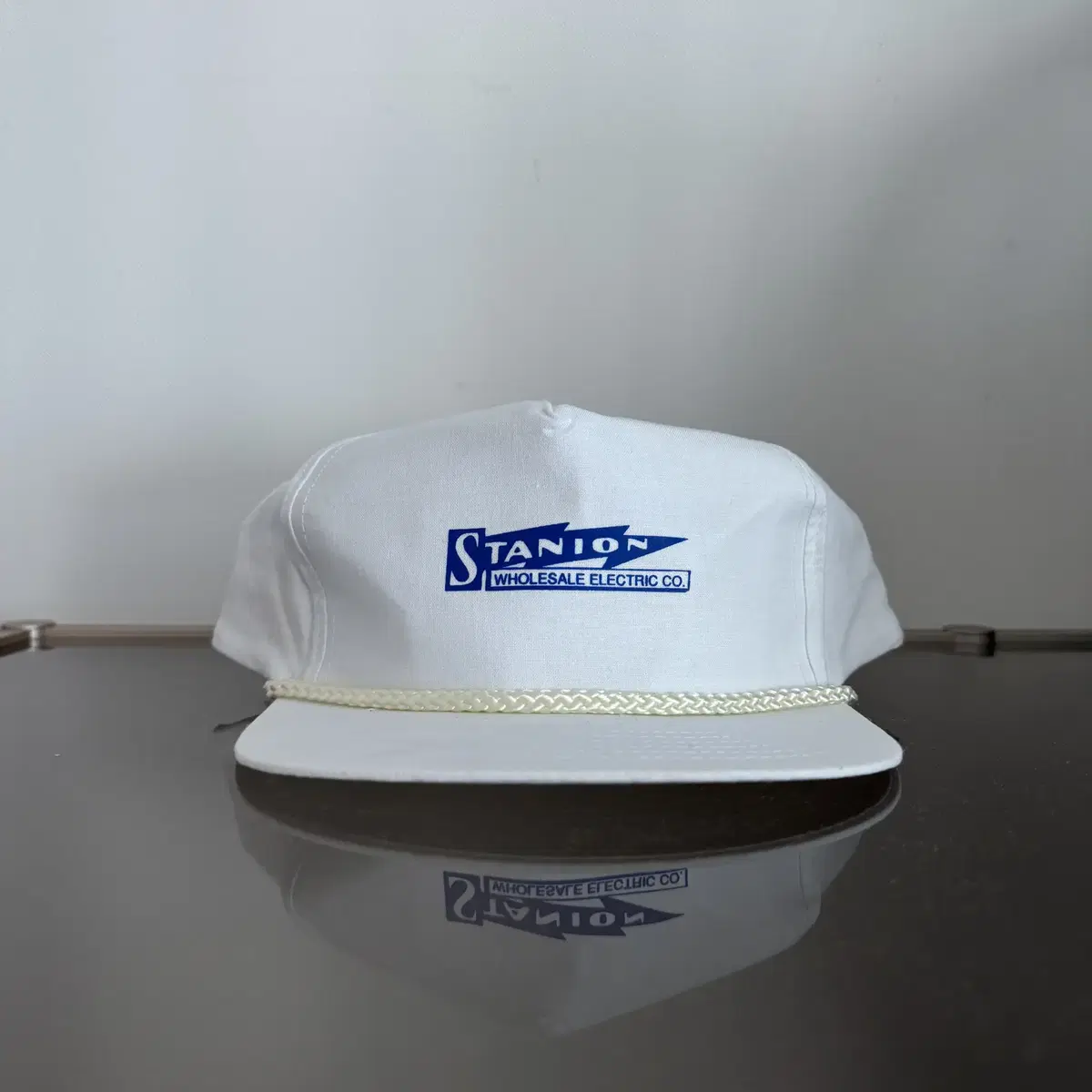 ★韓国大人気★【Badhouse】studcross mesh cap★追跡付★ ☆韓国大人気☆【Badhouse】studcross mesh cap☆追跡付☆