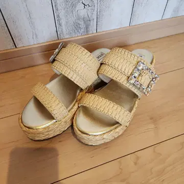 Steve Madden 라피아 플랫폼 샌들 비쥬