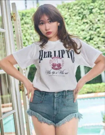 Herlipto 하립투 티셔츠