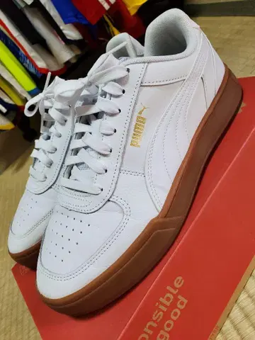 새상품급 푸마 케번 27.5 화이트