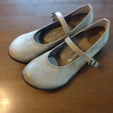 Re:getA 모카 베이지 플랫 슈즈