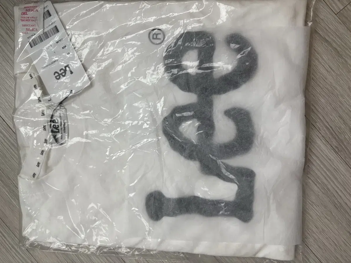 Lee White T-shirt
