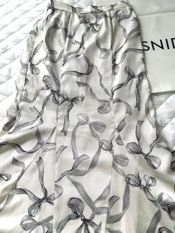 snidel 리본 무늬 머메이드 롱 스커트