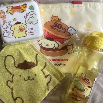 폼폼푸딩 모스버거 콜라보 굿즈