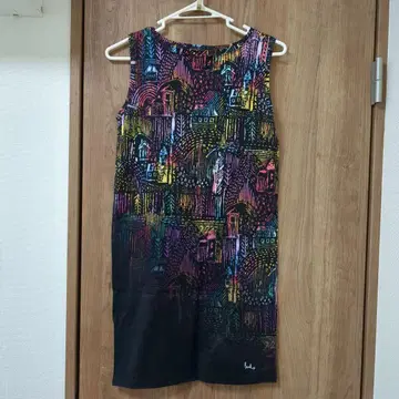 폴스미스 컬러풀 무릎 기장 원피스