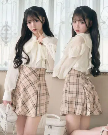 미셸 마카롱 플레어 체크 스커트 베이지 XS 사이즈