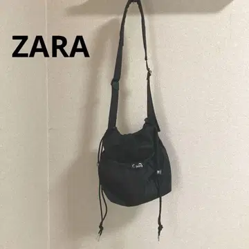 자라 나일론 숄더백