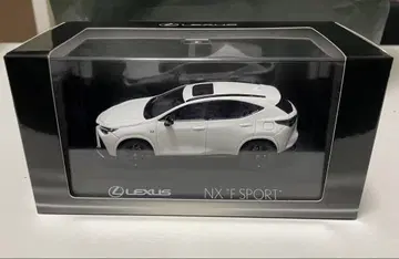 LEXUS NX 미니카 화이트 교쇼