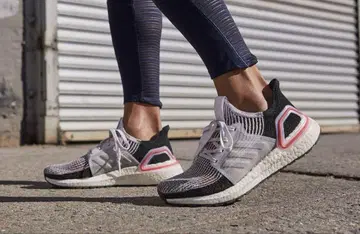 ULTRABOOST 19 울트라 부스트