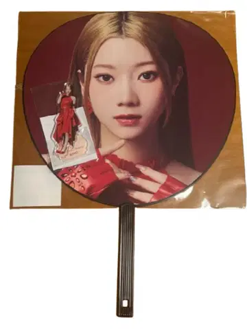IS:SUE RINO 부채 아크릴 스탠드 세트