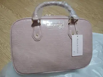 Maison de FLEUR 악어 엠보싱 백