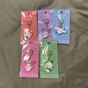 미사용 새상품 다이소 DAISO 산리오 러버 키링 5세트