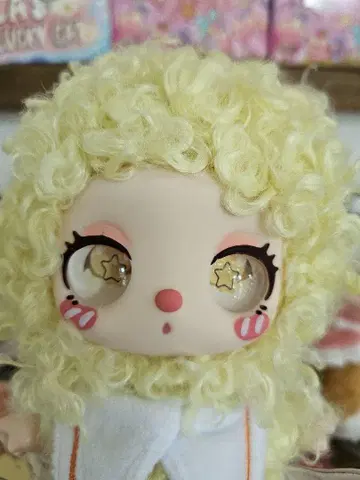 Liila's LUCKY CAT 옐로우 컬러