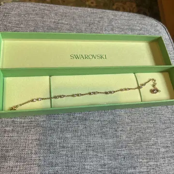 Swarovski 골드 비즈 팔찌