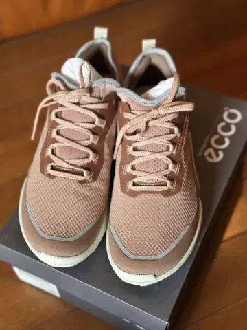 ecco 핑크 스니커즈