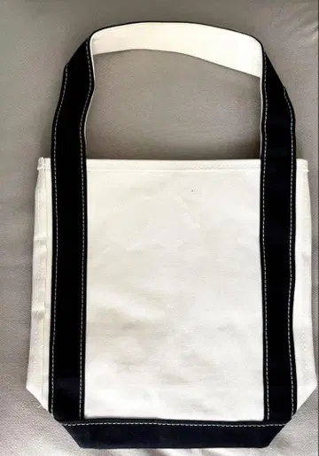 TEMBEA / BAGUETTE TOTE SMALL / 토트백