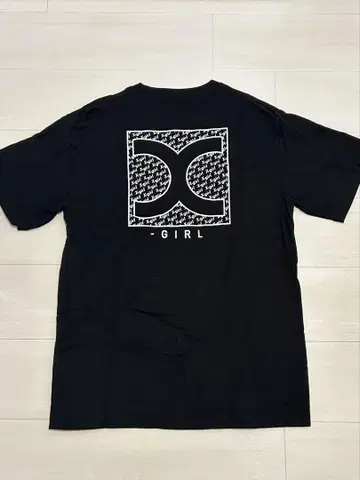 X-girl 엑스걸 티셔츠 반팔 블랙 M