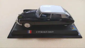 CITROEN DS19 미니카 블랙/화이트 1/43