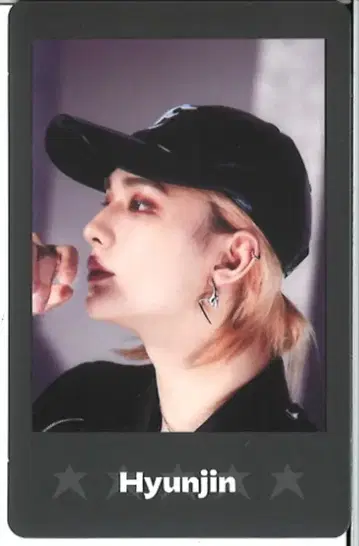 StrayKids 2023 5-STAR 현진 폴라로이드 카드 블랙