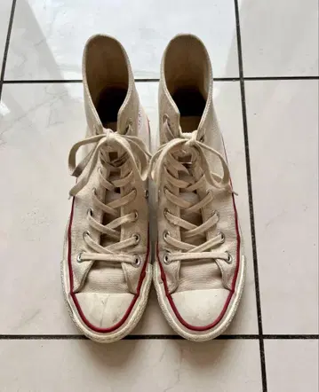 컨버스 일본제 하이컷 아이보리 23.5cm 새상품급