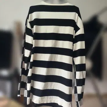 Tats G.F.G.S.DUBLE SIDED STRIPED SHART2