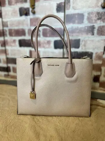 MICHAEL KORS MERCER 숄더백 아코디언